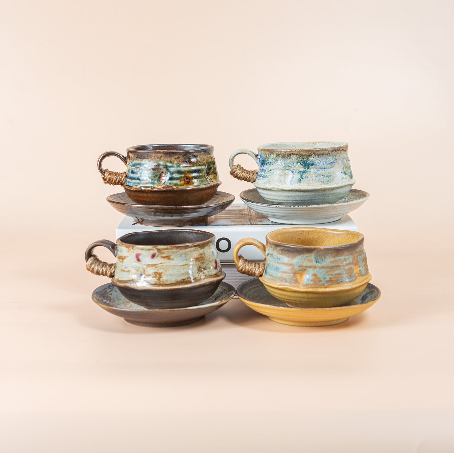 The Whitemore – Sky Cup Set