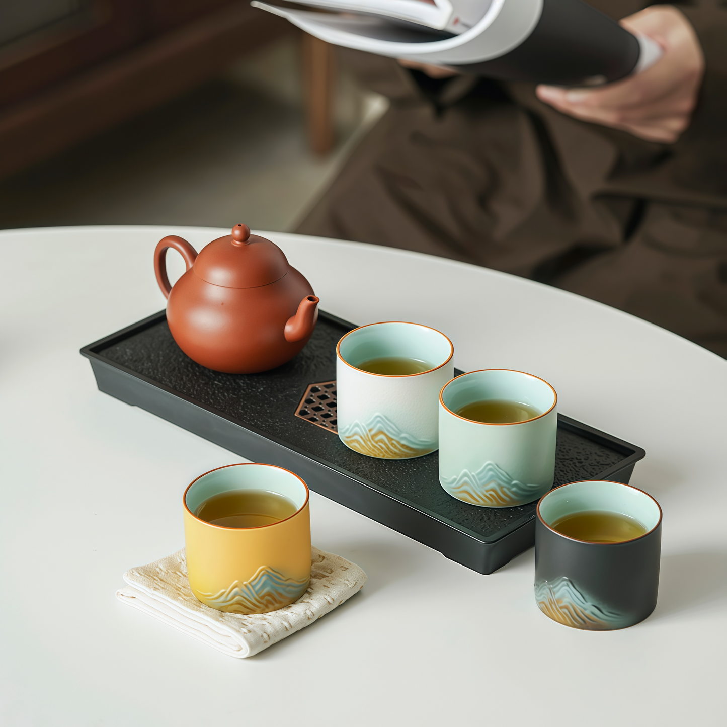 Jin Xiu Jiangshan Teacup Set｜Painted Peaks, Peaceful Hands
