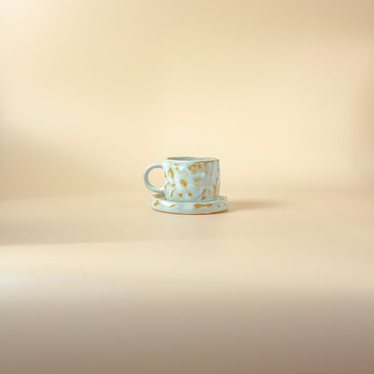 The Waverly – Ivory Cup Set