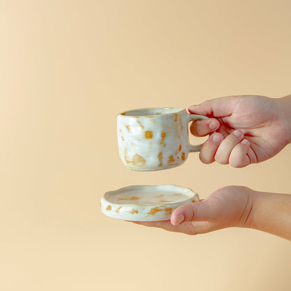 The Waverly – Ivory Cup Set