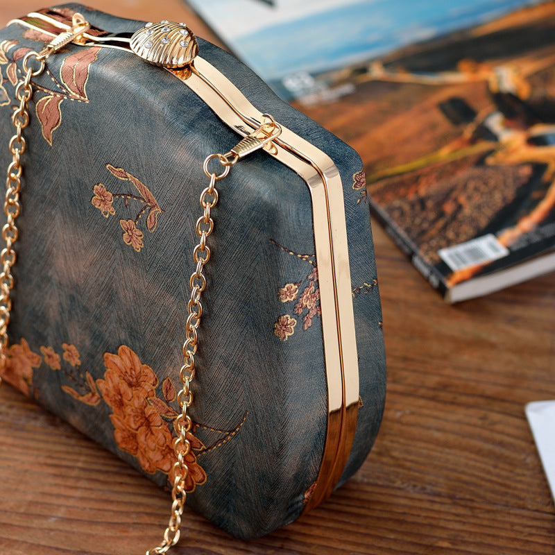 Jinhua Brocade Handbag | Embroidered Elegance in Bloom